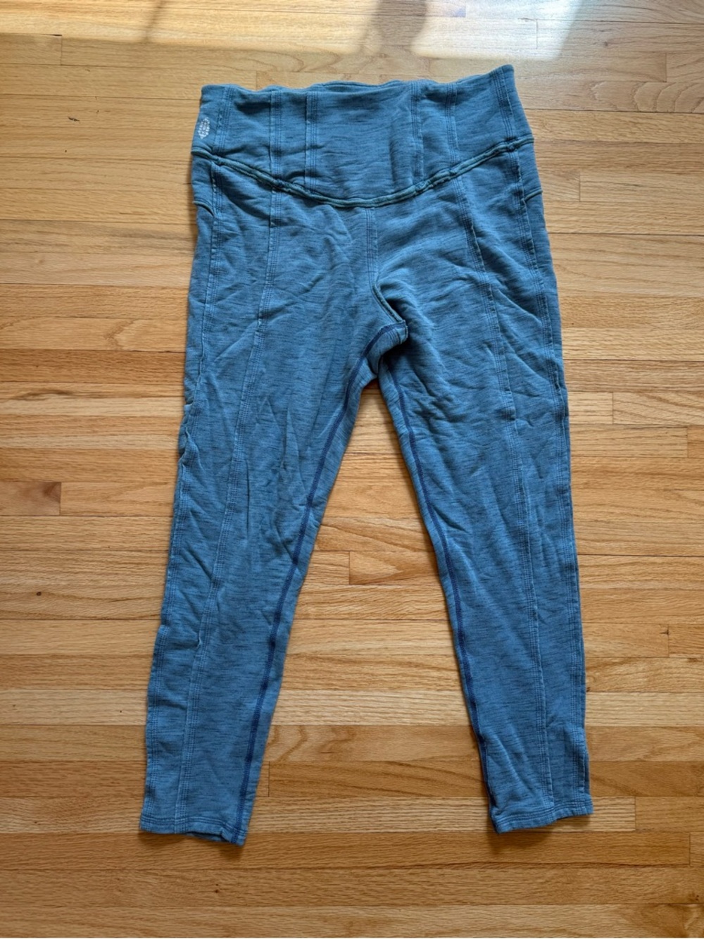 Free People Movement high-rise leggings size large - teal color